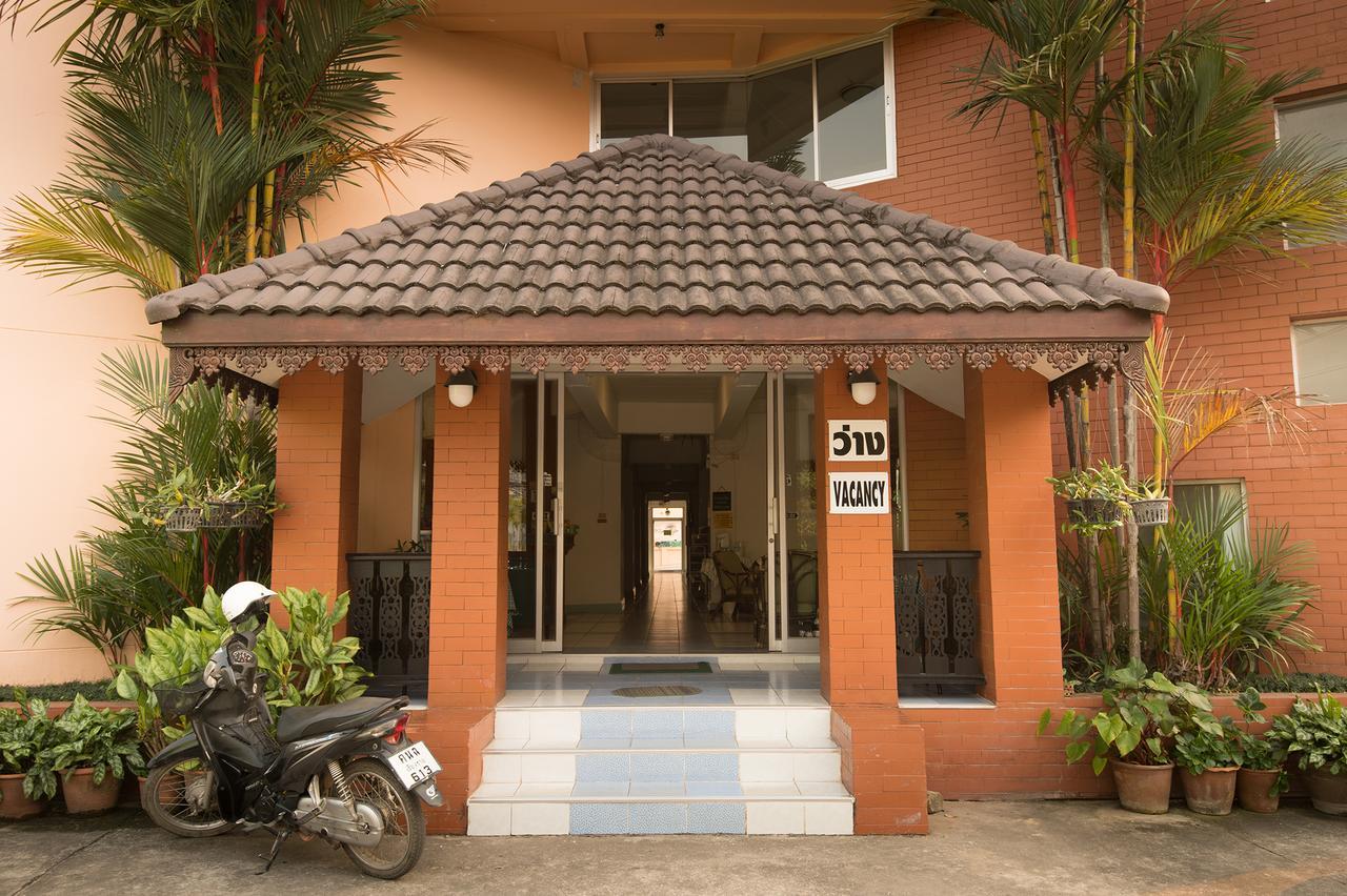 Baansilp Hotel Chiang Rai Buitenkant foto